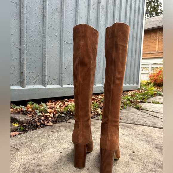 MICHAEL MICHAEL KORS Leigh Suede Boot, size 10 - Picture 2 of 12